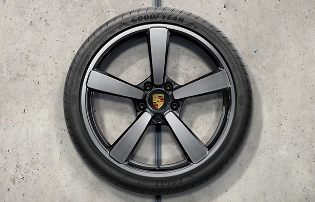 PORSCHE DESIGN P0002 A 130 木村拓哉GOOD LUCK Walter Kim | Akira Porsche 911+ Kaneda's four wheeled ride